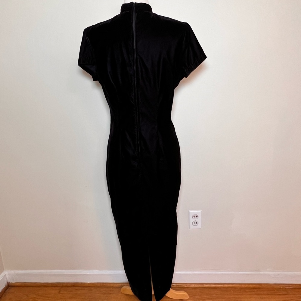 SOLD 1/2 My Michelle Retro Asian-inspired Black Velvet Dress, Size 11/12 Juniors - Picture 9 of 9